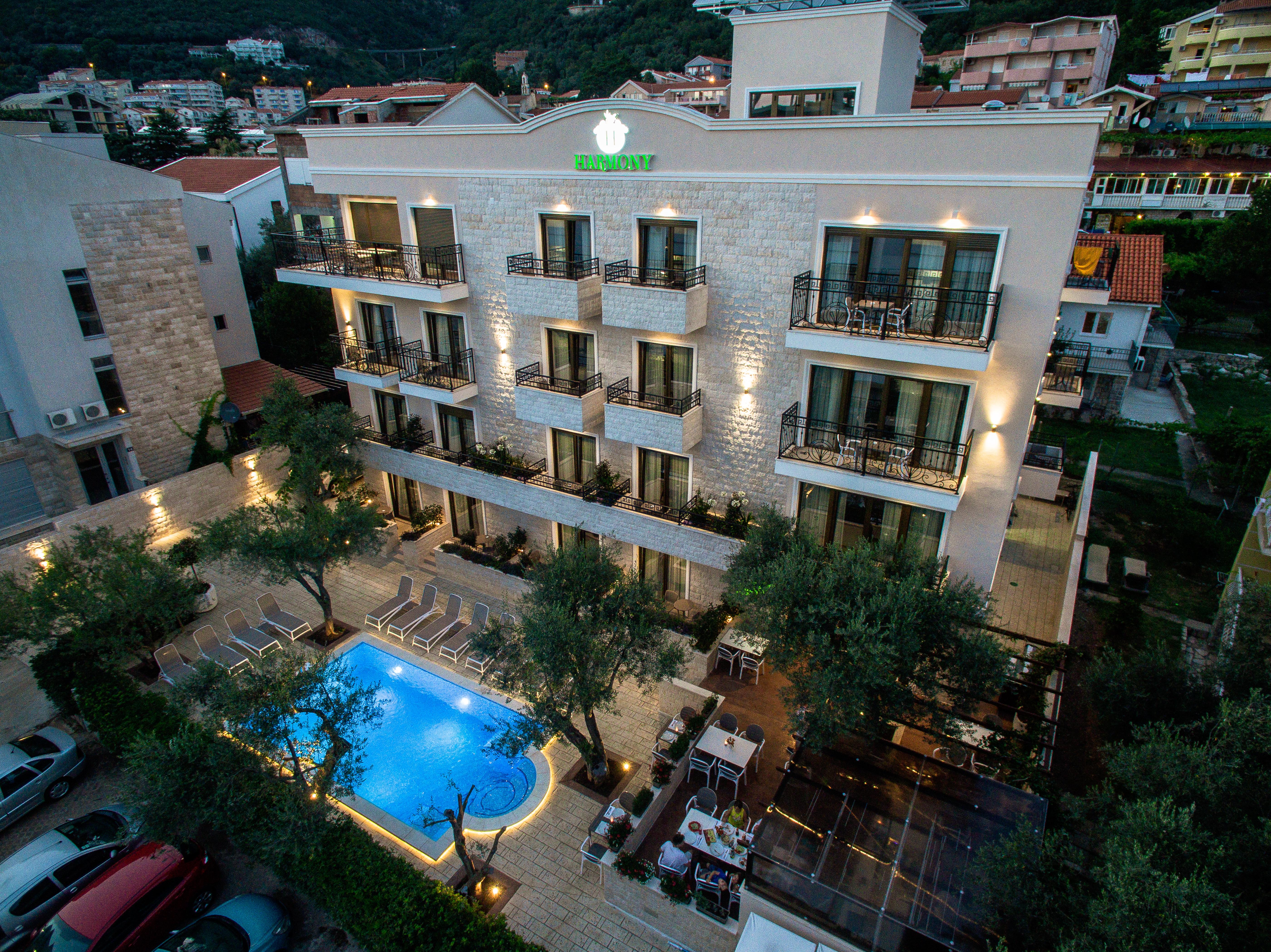 Hotel Harmony By Aycon Petrovac na moru Exterior foto